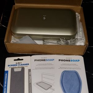 New PhoneSoap v3 with accessories